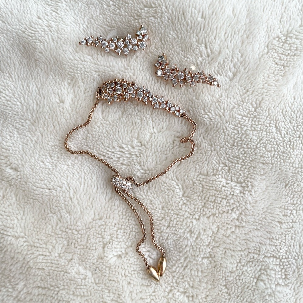 Kendra Scott Rose Gold Earrings and Bracelet Set